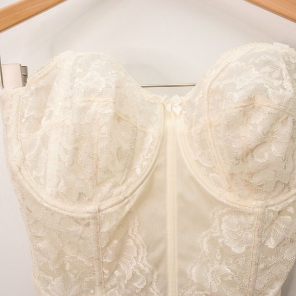 Vintage Goddess Corset Bustier Bra Top Sheer Cream Lace 36 DD - Picture 4 of 15